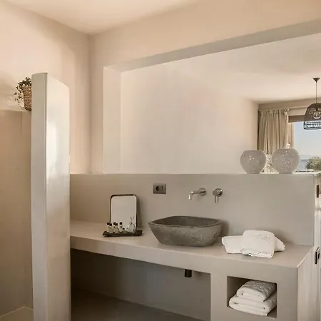 Votsalo Suite-grand Blue Lixouri